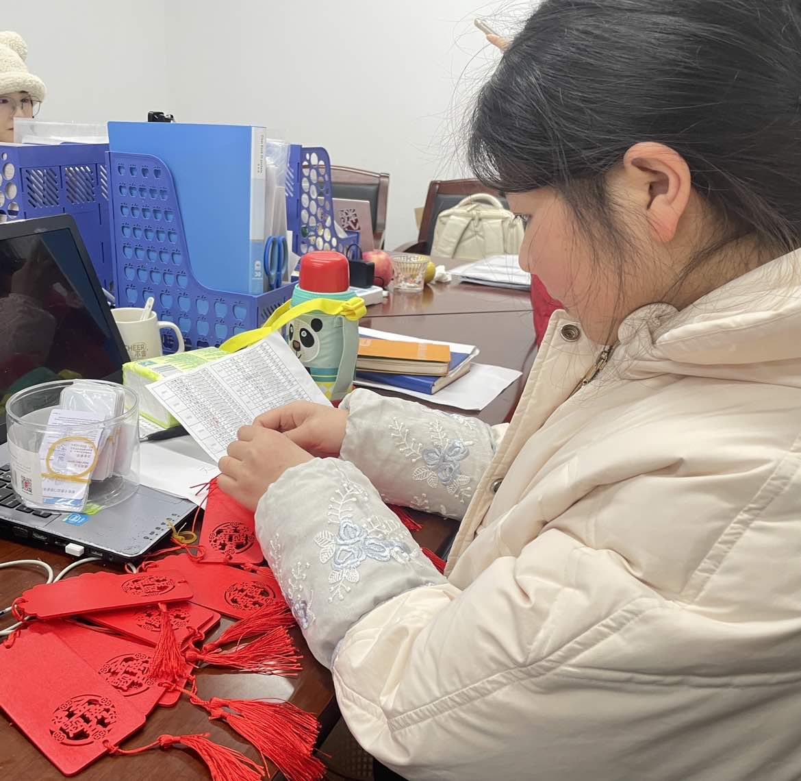 好老师升学帮班主任准备礼物实拍